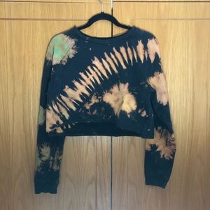 Tiger tie dye cropped sweatshirt